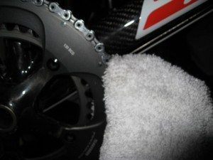 Detailed chain cleaning.